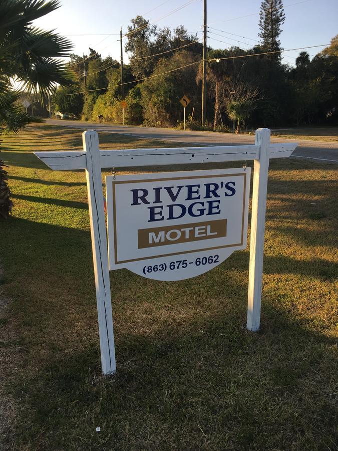 The Rivers Edge Motel LaBelle Exteriér fotografie